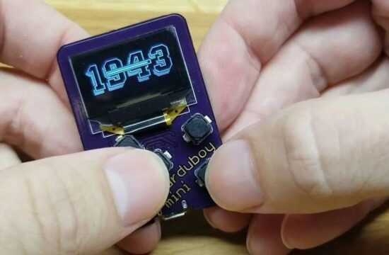 这个钥匙坠可以玩游戏，Arduboy Mini诞生
