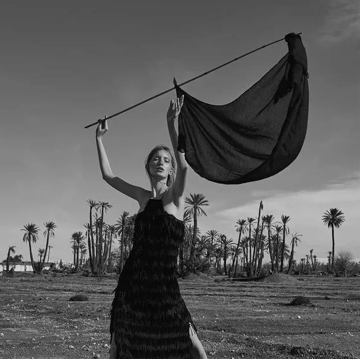 慵懒惬意的人像 | Andreas Ortner