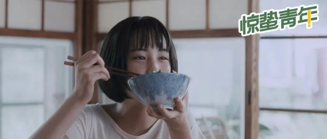 一到夏天，我就想看他的电影