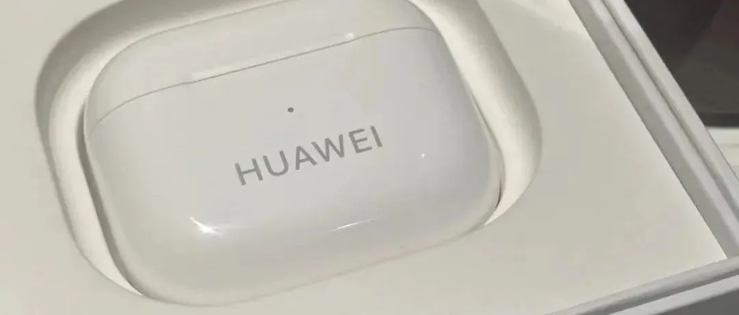 苹果和华为居然联名了？!