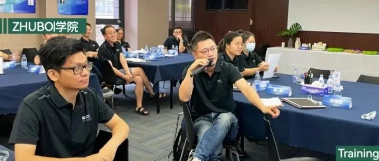 聚焦现实，传递管理的火种