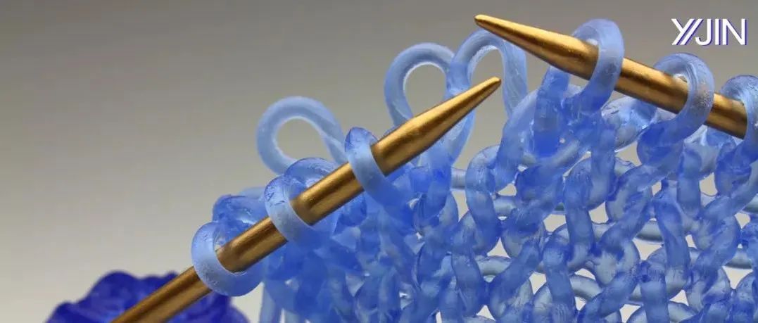 针织玩出了花，她竟然用玻璃代替毛线？