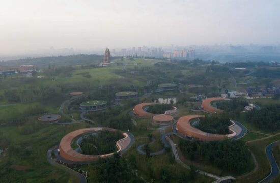 EID Arch 姜平工作室将熊猫新舍融入成都的自然景观之中