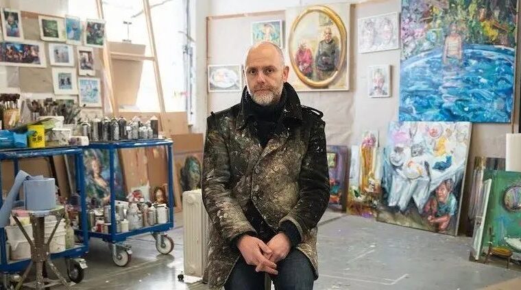 他独特的风格两次赢得“肖像画的奥斯卡奖”