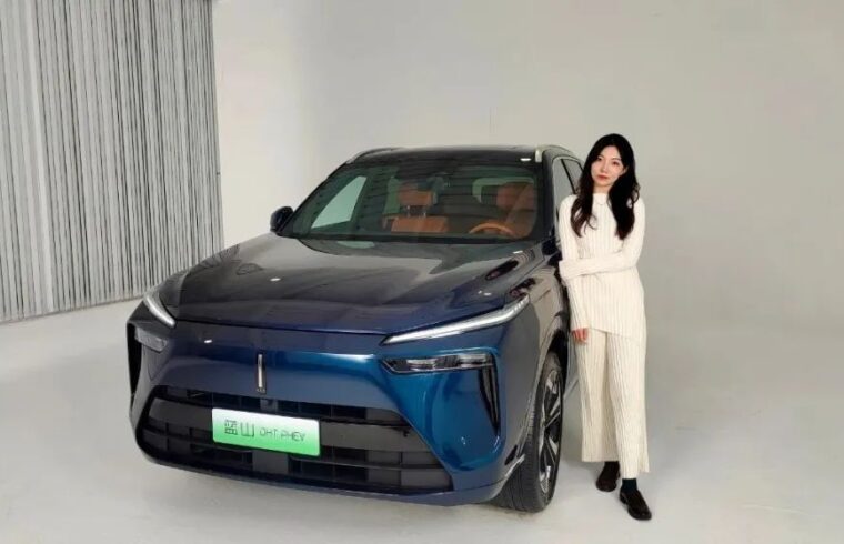 直指理想L8，抢先体验魏牌蓝山DHT-PHEV