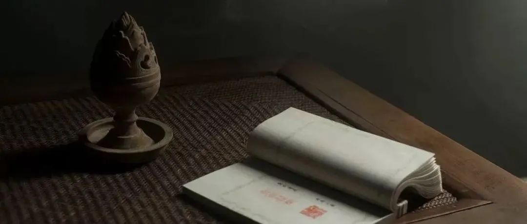 有书，则人不俗。