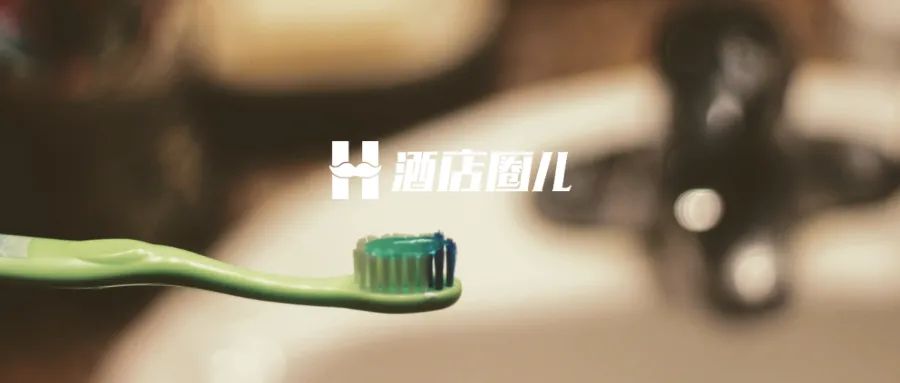 住酒店居然用钻石刷牙？