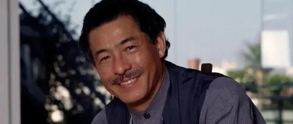巨星陨落！他的设计被疯狂抄袭，乔布斯、扎哈都是他的忠粉，网友：不愧是设计师的设计师