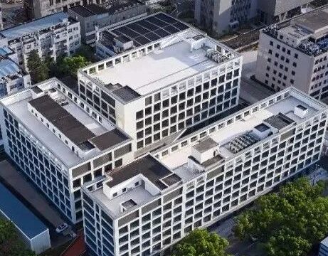 上海徐汇90年代厂房改造成IT科技园区 / 为至工作室