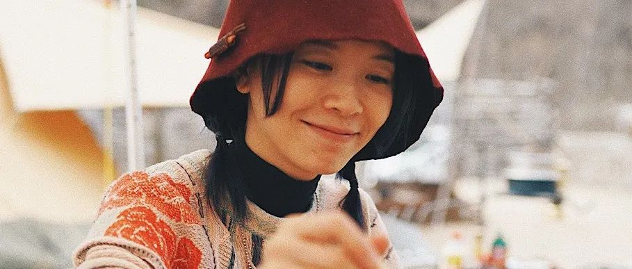 “过气女星”现状曝光，花光积蓄，蜗居5㎡：逃离996，到底有多爽？