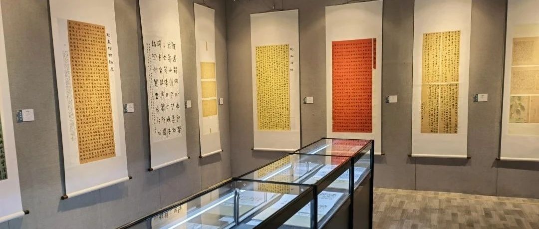 第十一届湖笔文化节开幕  “赵孟頫杯——全国书法篆刻展”与赵孟頫书法碑拓展出