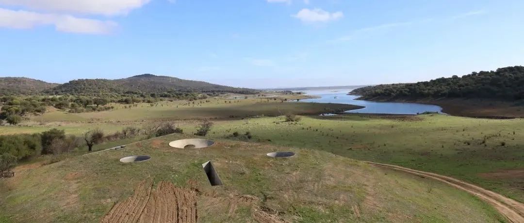 BLSI分享 | 大隐于景：地表景观建筑
