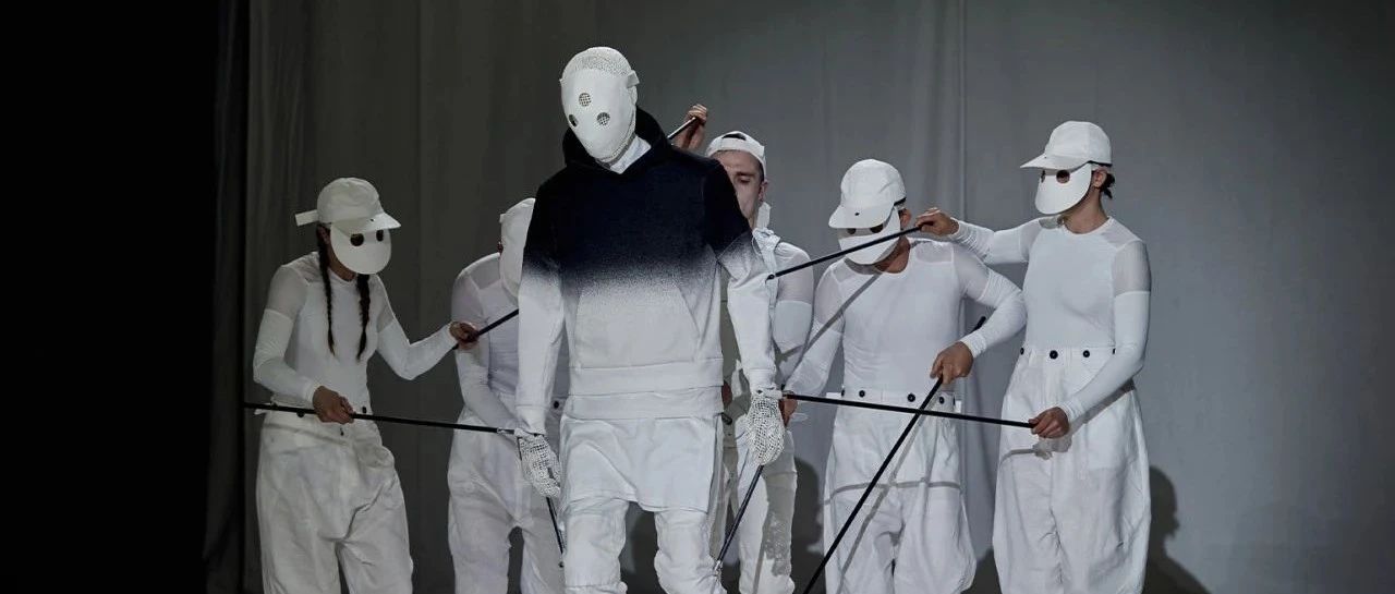 Aitor Throup（左脑设计版）