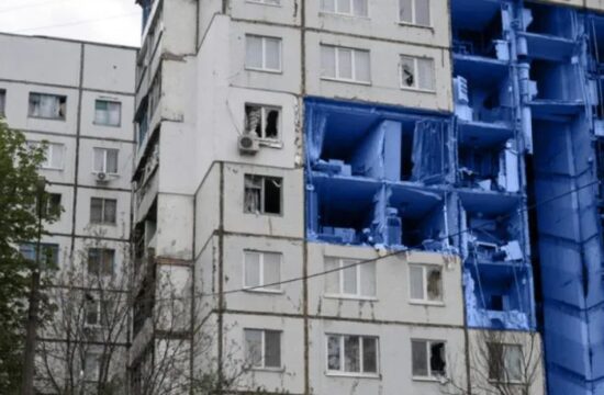 乌克兰住房危机 | 新的预制已经出现，怎么能够停滞不前