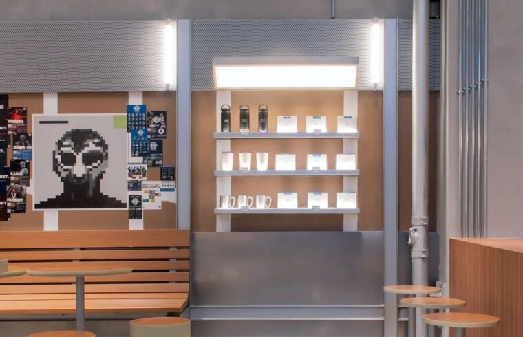一个潮牌集合店，4种业态，这种展陈方式让人没想到