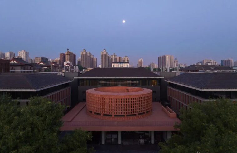 曲江艺术博物馆扩建：戏剧之红