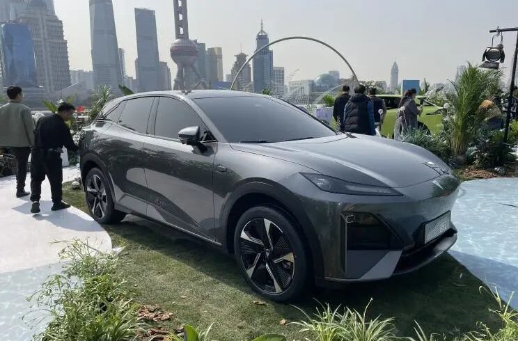 长安深蓝S7首发亮相！—— 深蓝旗下首款SUV ！
