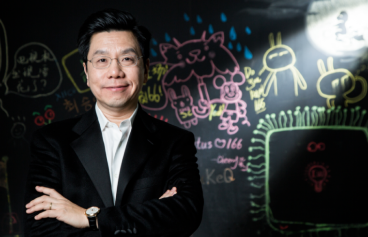 李开复加入ChatGPT之战，起点是王慧文的“终点”？